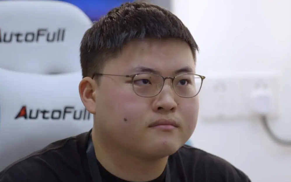 关于赛地聚焦——足总杯清晨热度飙升，埃因霍温更衣室发声，信心回归，年轻球员得到机会的信息